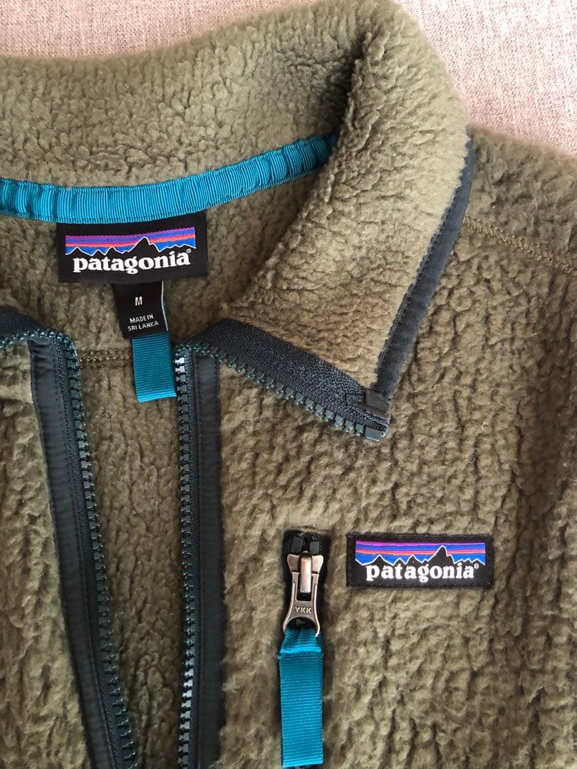 Patagonia レトロパイル　フリースベスト　カーキ