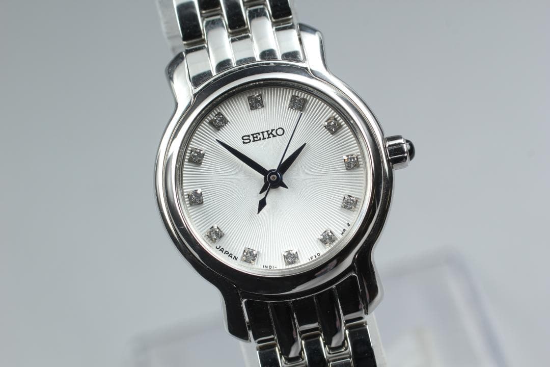 SEIKO Classic スワロフスキー 1N01‑0SG0/SXGP65J1