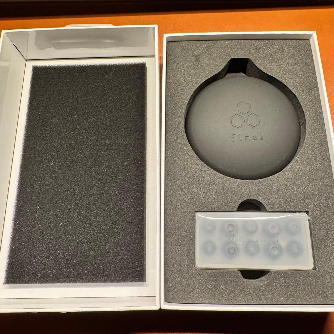 明日まで値下　final A5000 ブラック 有線イヤホン