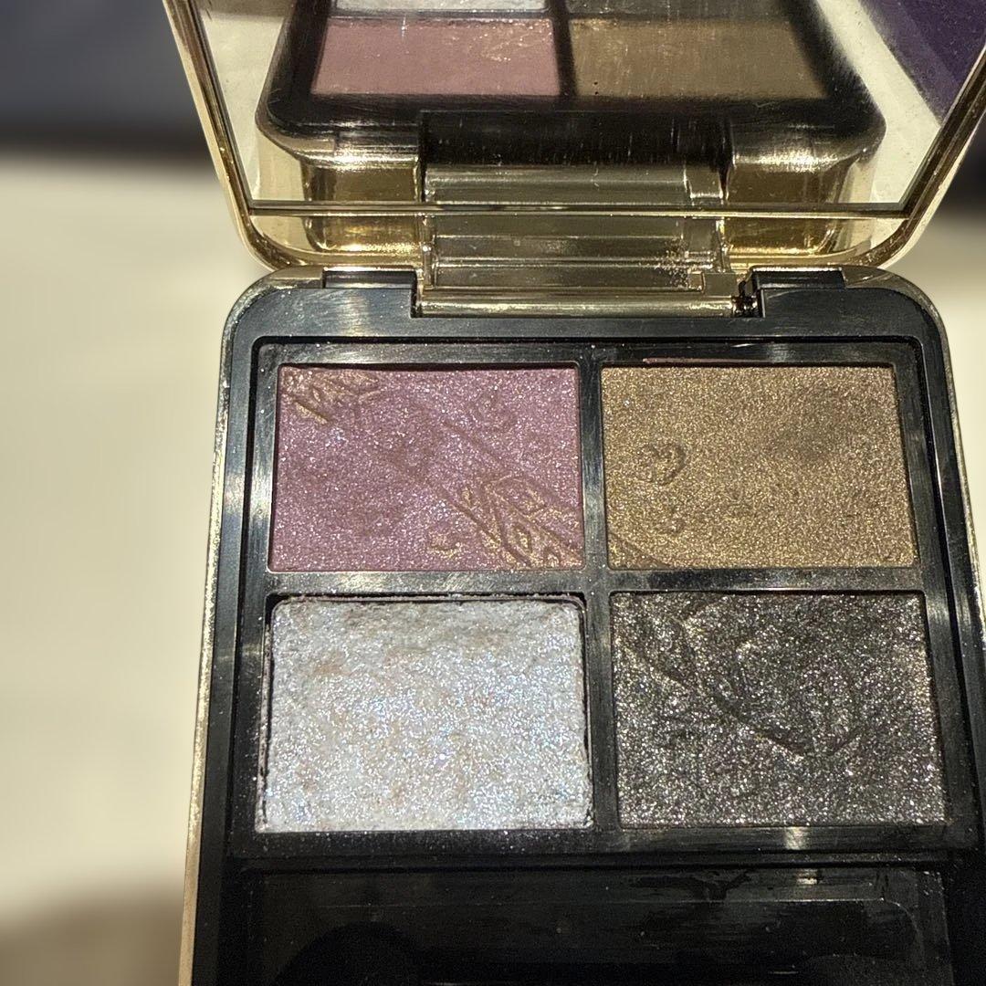 クレ・ド・ポー ボーテ オンブルクルールクアドリ　505 アイシャドウ