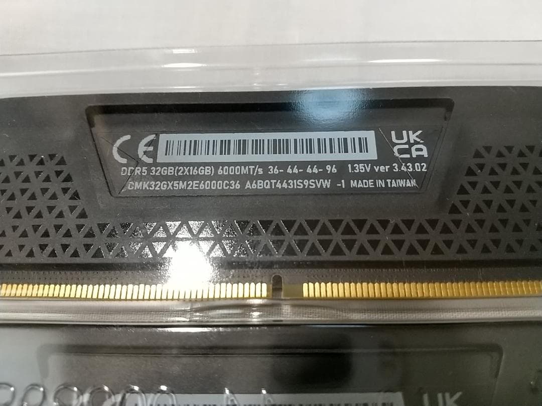 CORSAIR DDR5-6000 32GB （16GB×2）