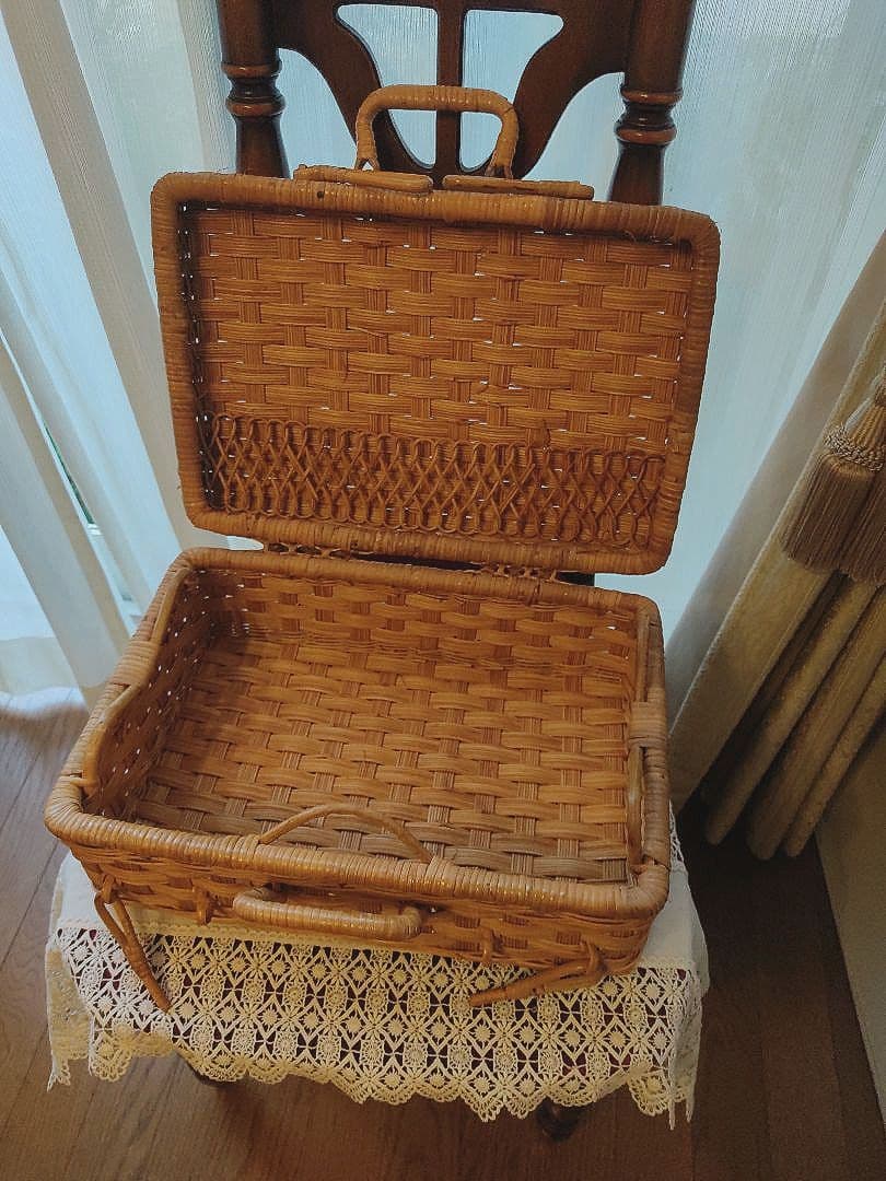 バスケット　カゴ　かご　籐　ラタン　ヴィンテージ