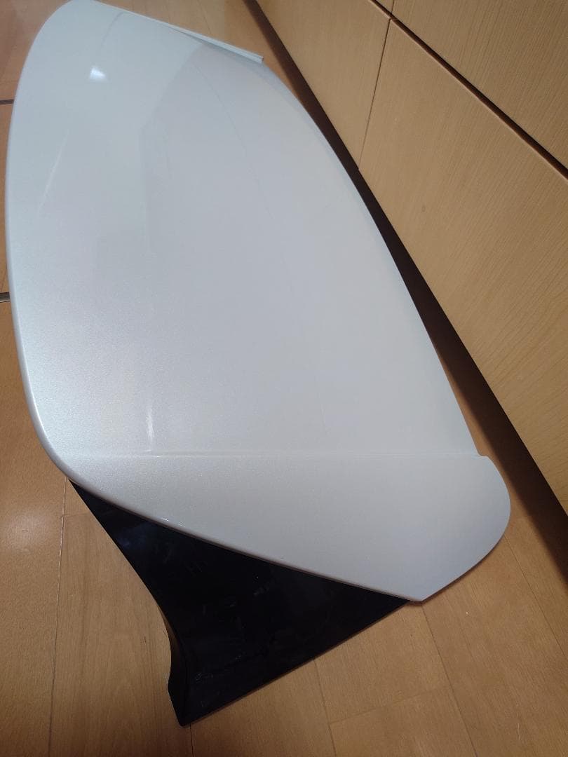 OZ純正美品80ハリアーZ新品ハイマウント付 ルーフスポイラーPホワイトP
