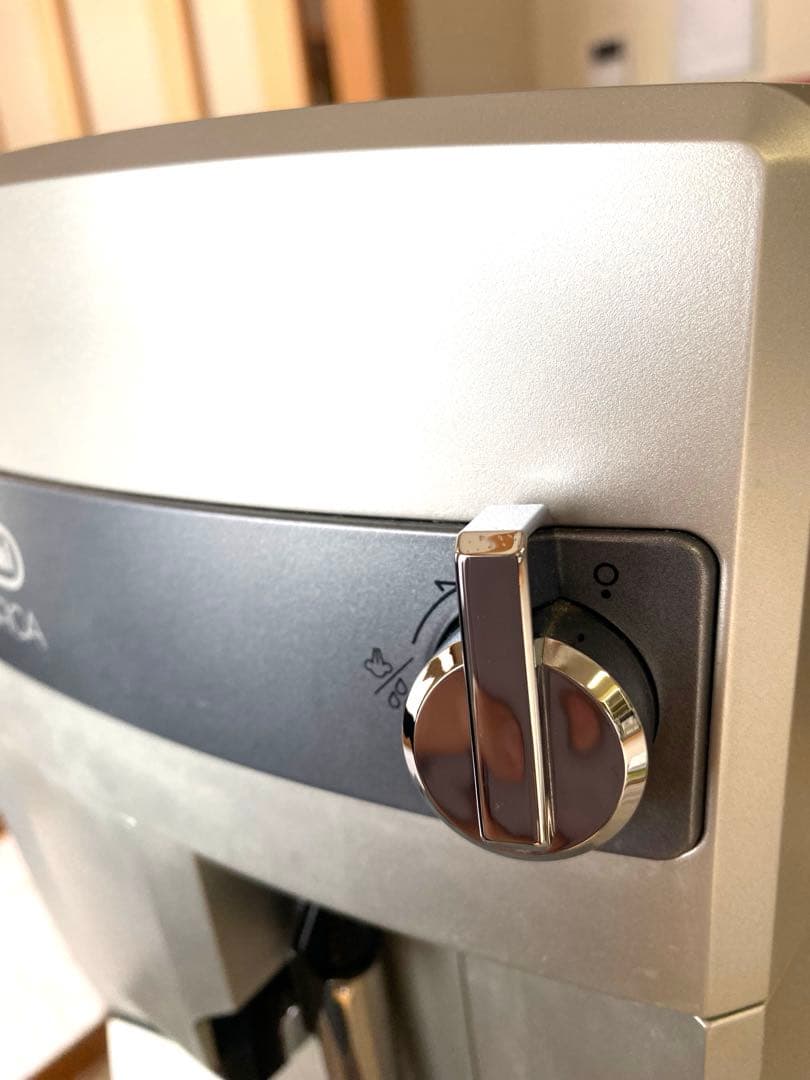 動作確認済　デロンギ　マグニフィカ　ESAM03110 全自動エスプレッソマシン