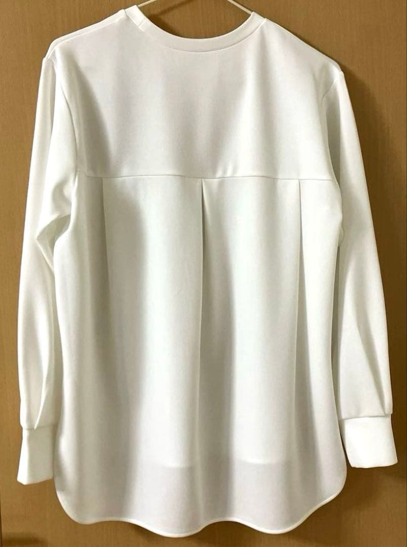 【新品タグ付き】BEARDSLEY Tブラウス 0サイズ　ホワイト