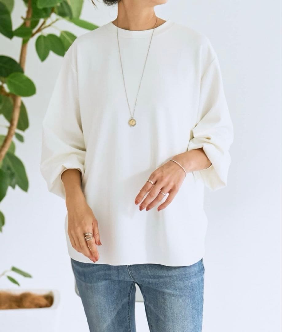 【新品タグ付き】BEARDSLEY Tブラウス 0サイズ　ホワイト