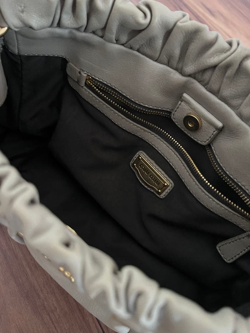 MIUMIU ミュウミュウ ハンドバッグ