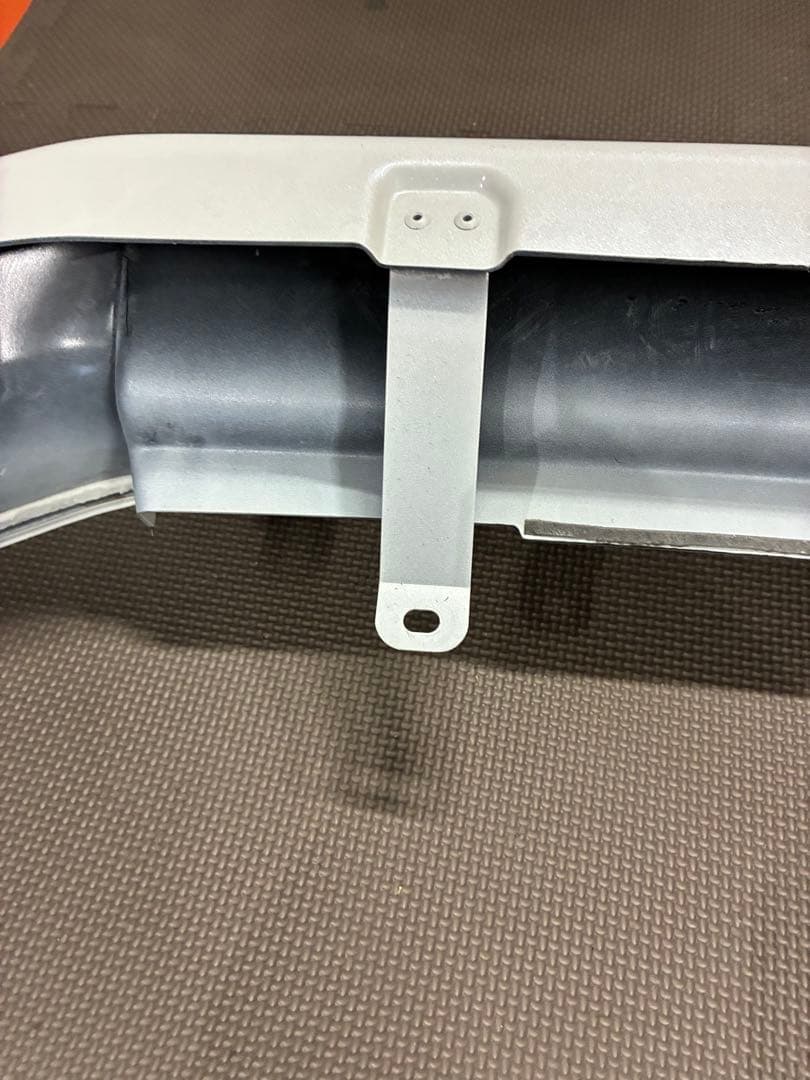 ハイエース　モデリスタフロントスポイラー　ワイド用　新車外し　引き取り限定