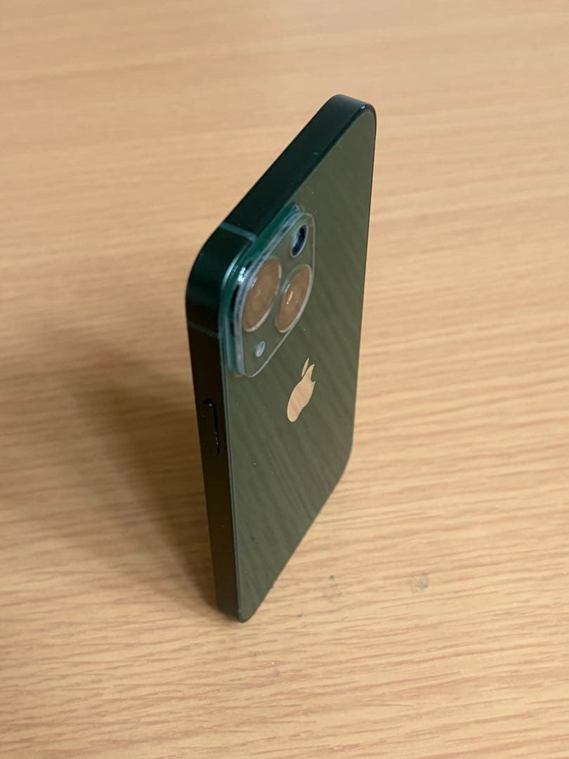 Apple iPhone 13 ミッドナイトグリーン 本体　美品　値下げ可能