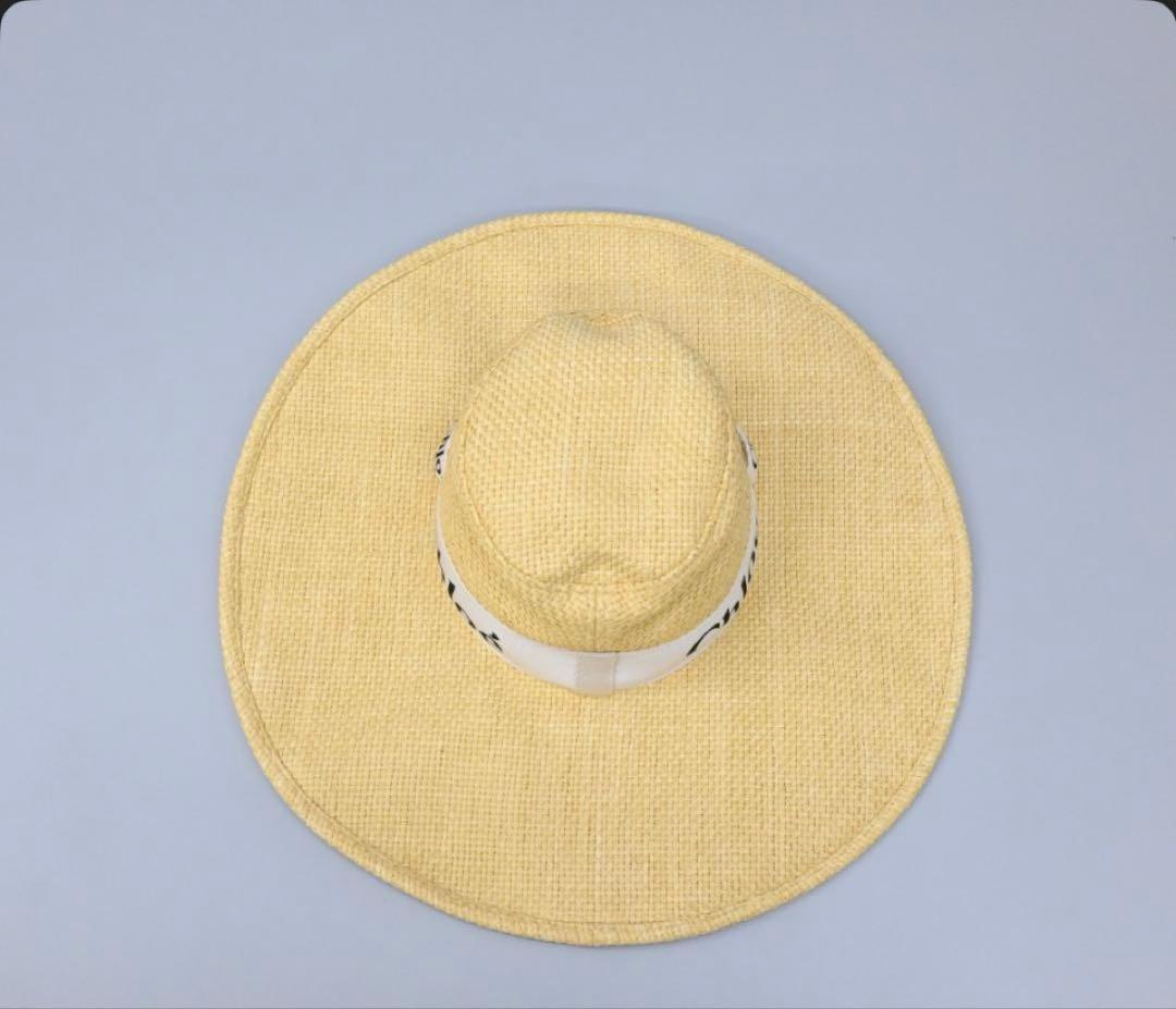 クロエ 【新品未使用】Chloé ロゴ入りベージュ麦わら帽子