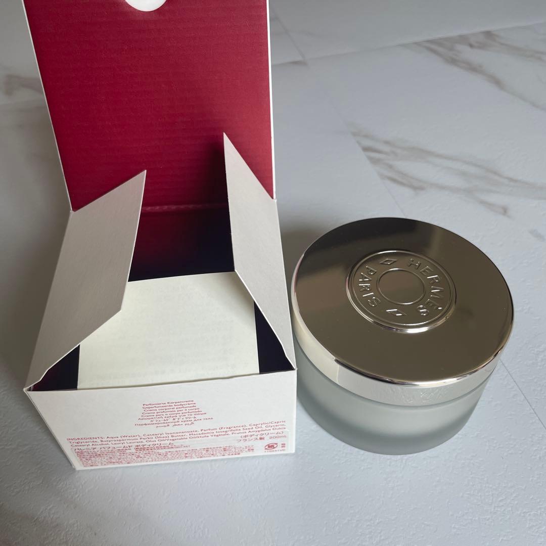 パフュームド ボディクリーム バレニア 200ml