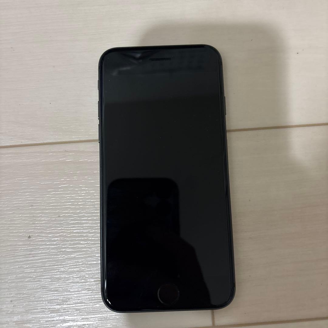 美品　iPhone 8 64GB バッテリー100%