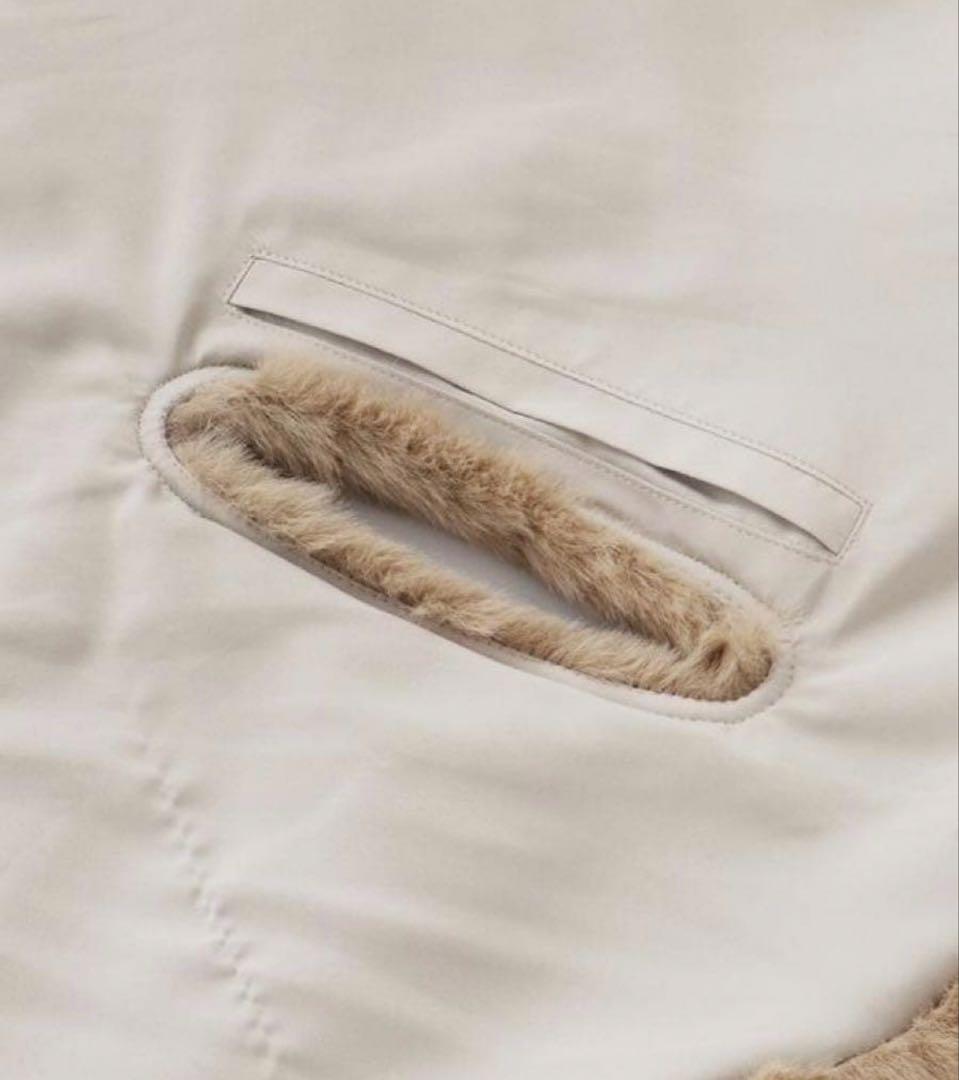 【JENNE】 リッチボリュームファーケープ ベージュ　ほぼ未使用　キャメル