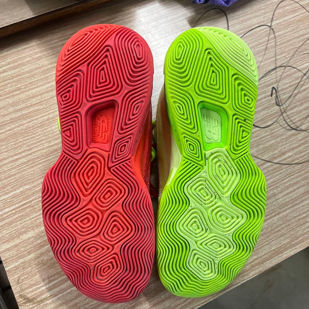 New Balance バスケットボールシューズ レッド/グリーン