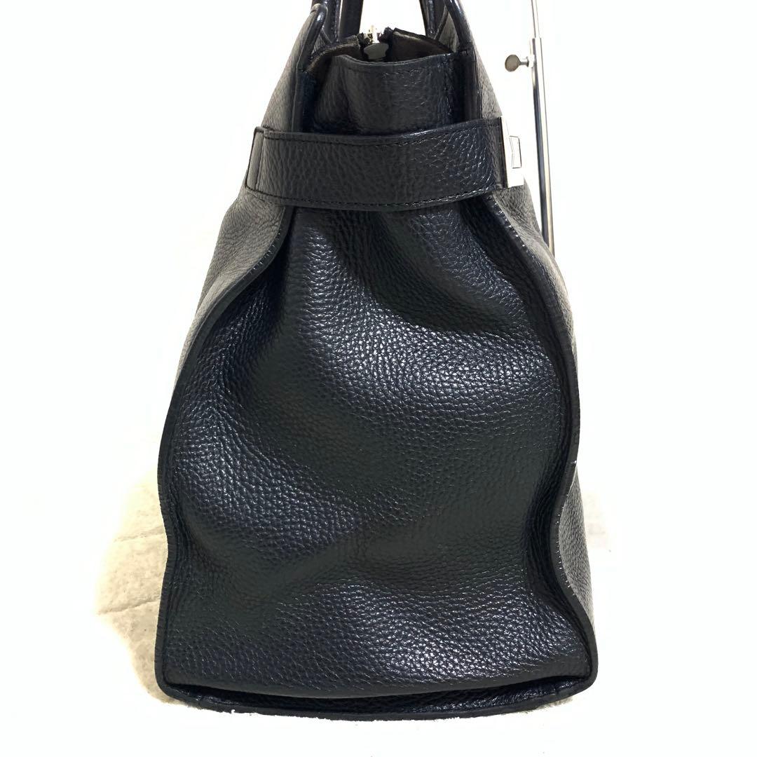 ペッレモルビダ ボストンバッグ ビジネスバッグ メイデンボヤージュ 黒