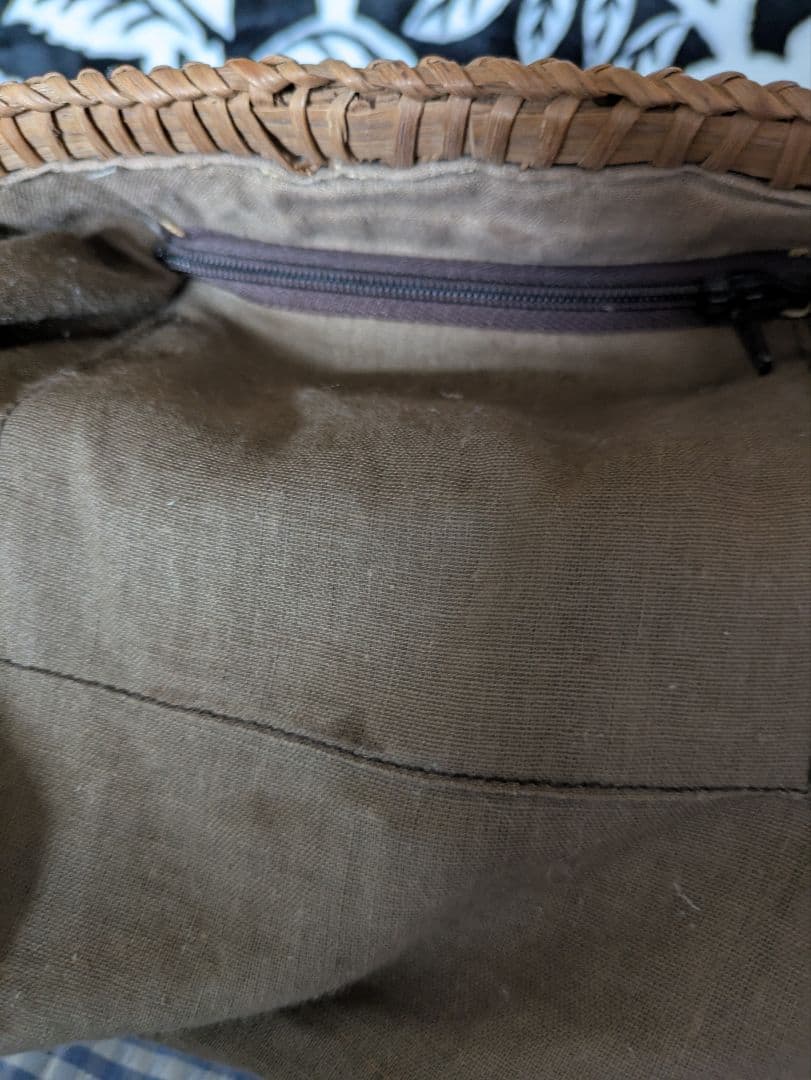 山葡萄天然素材 編み込みポシェット