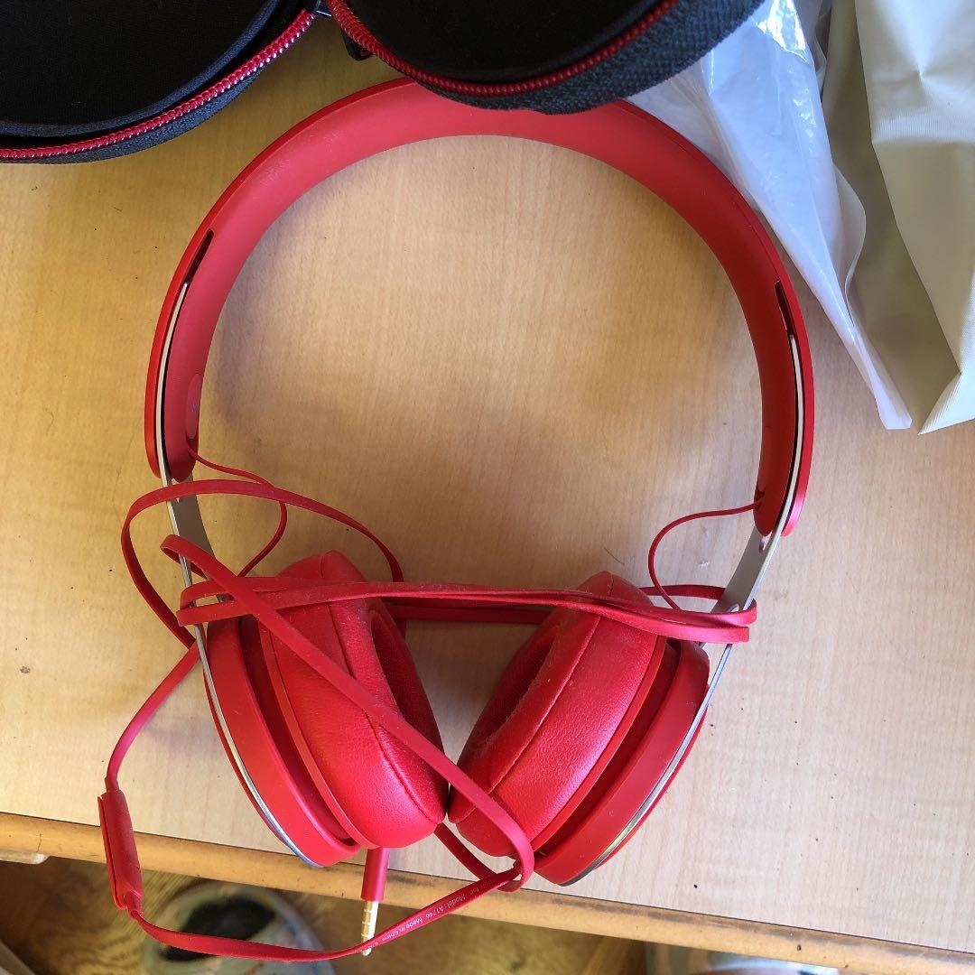 ヘッドホン beats