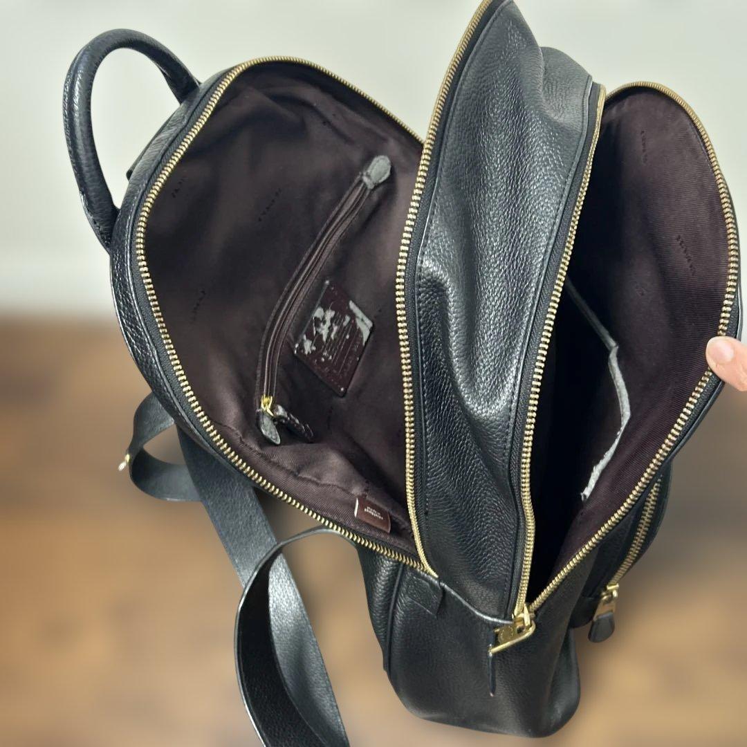COACH コーチ 黒 リュック　ブラック　レザー　大容量　13インチPC収納可