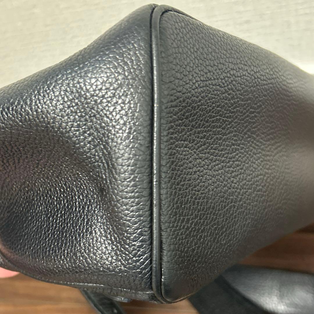 COACH コーチ 黒 リュック　ブラック　レザー　大容量　13インチPC収納可