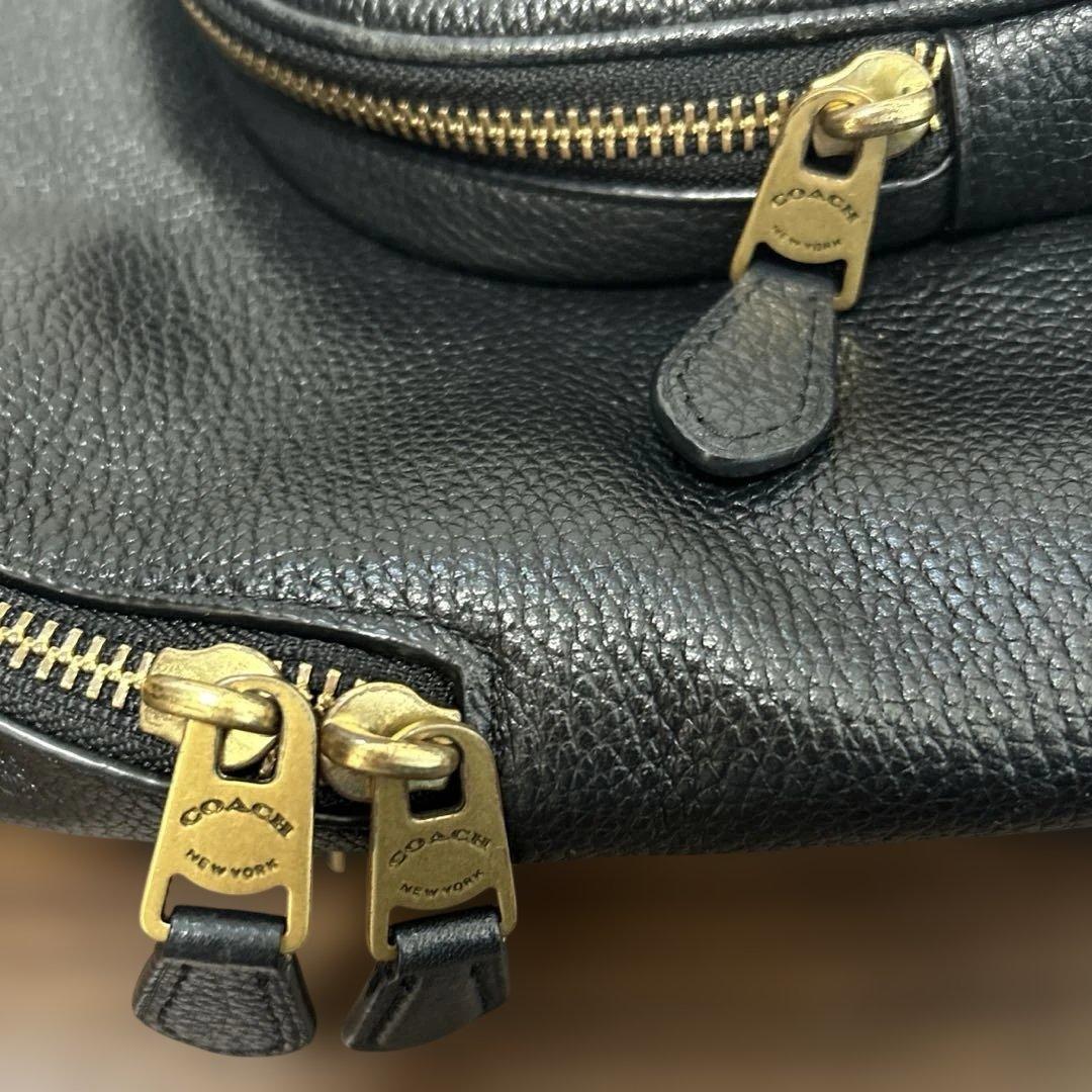 COACH コーチ 黒 リュック　ブラック　レザー　大容量　13インチPC収納可