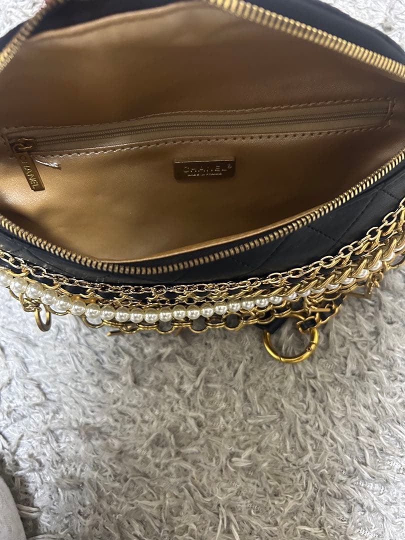 CHANEL ノベルティ　ボディバッグ　ウエストポーチ