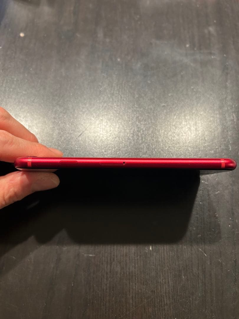 iPhoneSE第3世代　PRODUCT(RED) 64GB 本体 ケース付き