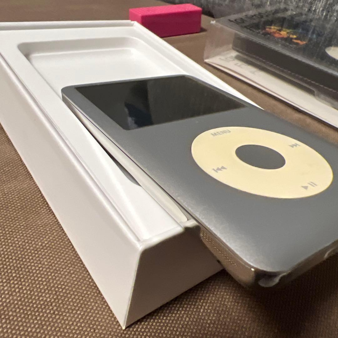 iPod classic 120GB シルバー　セット　レザーケース新品