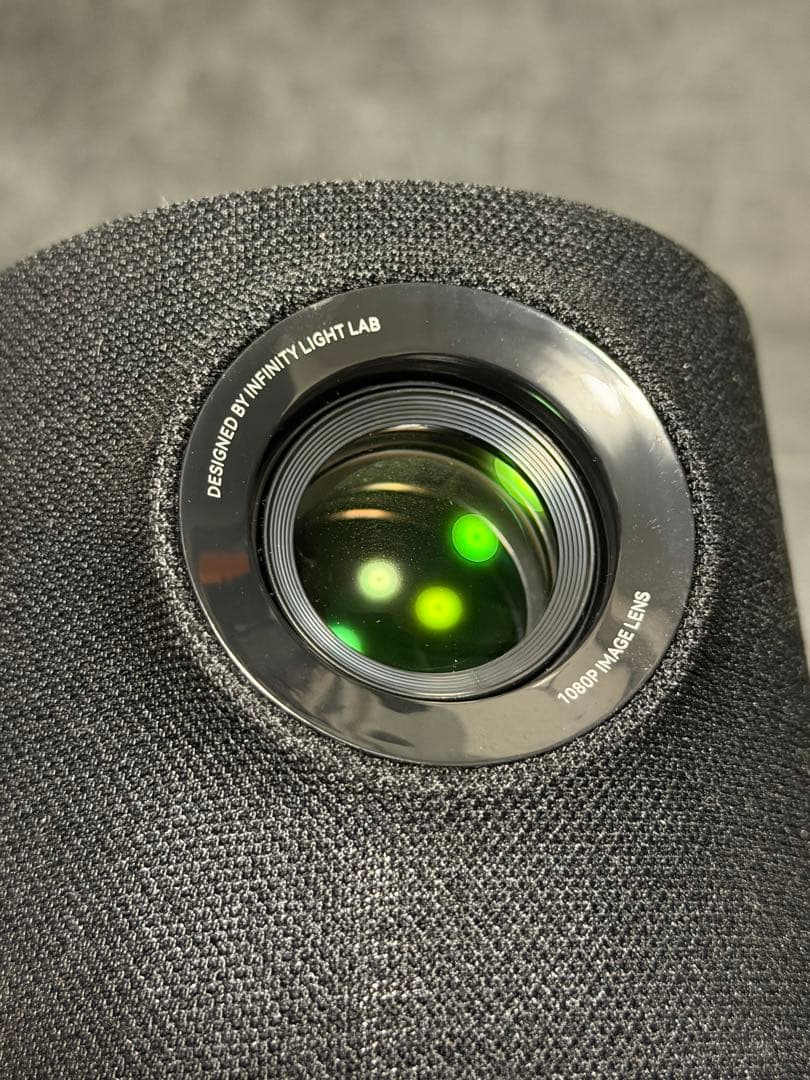 NX-1 プロジェクター