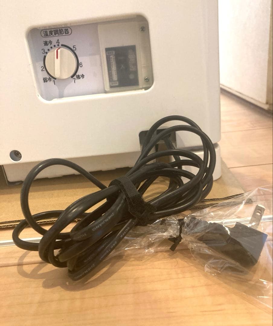 サンデン　卓上冷蔵庫　2面開き　ショーケース　AX-54XE