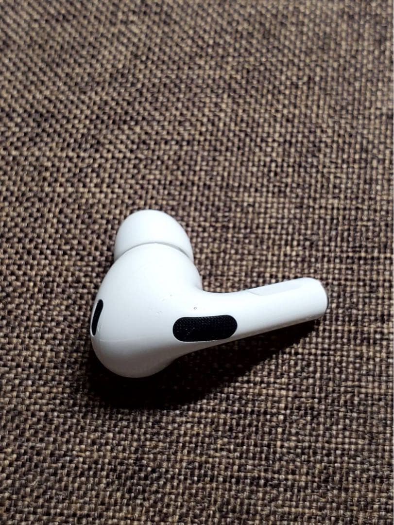 右耳 Apple AirPods Pro 第2世代 正規品 片耳583