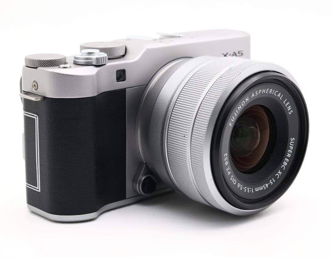 ■完動品 FUJIFILM X-A5 ミラーレス一眼カメラ