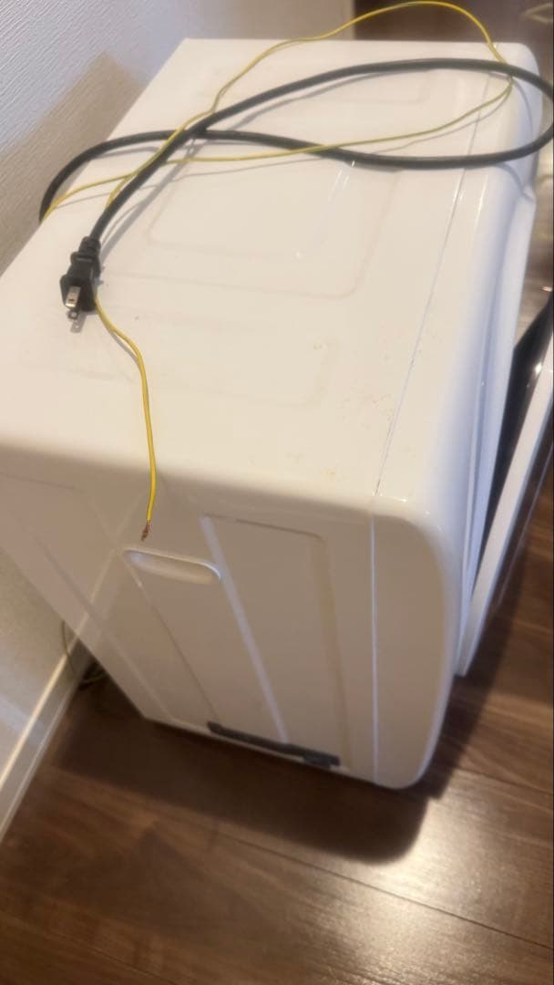 Oniwave 電気式衣類乾燥機 ホワイト