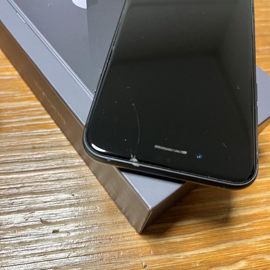 iPhone8 64GB スペースグレイ SIMフリー