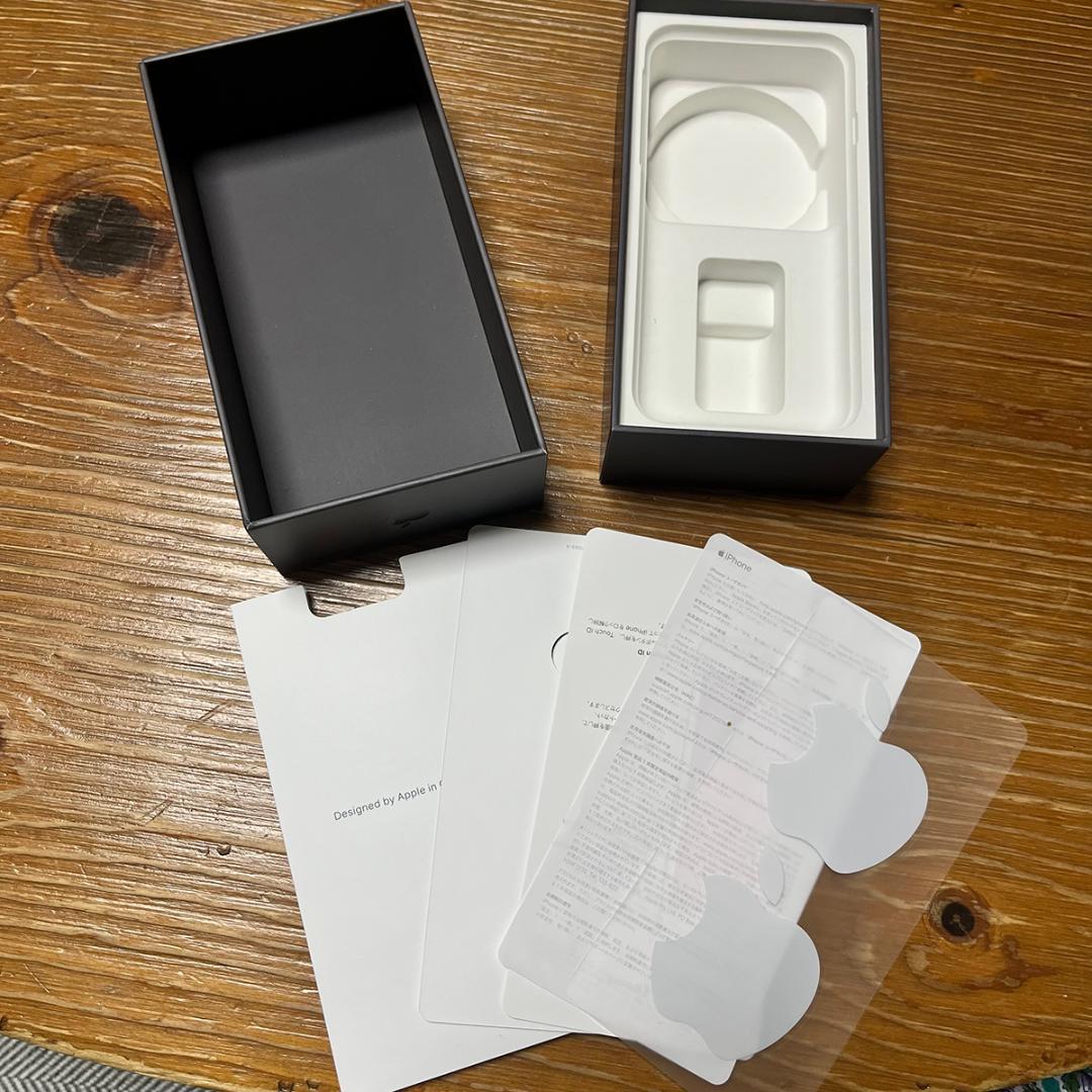 iPhone8 64GB スペースグレイ SIMフリー