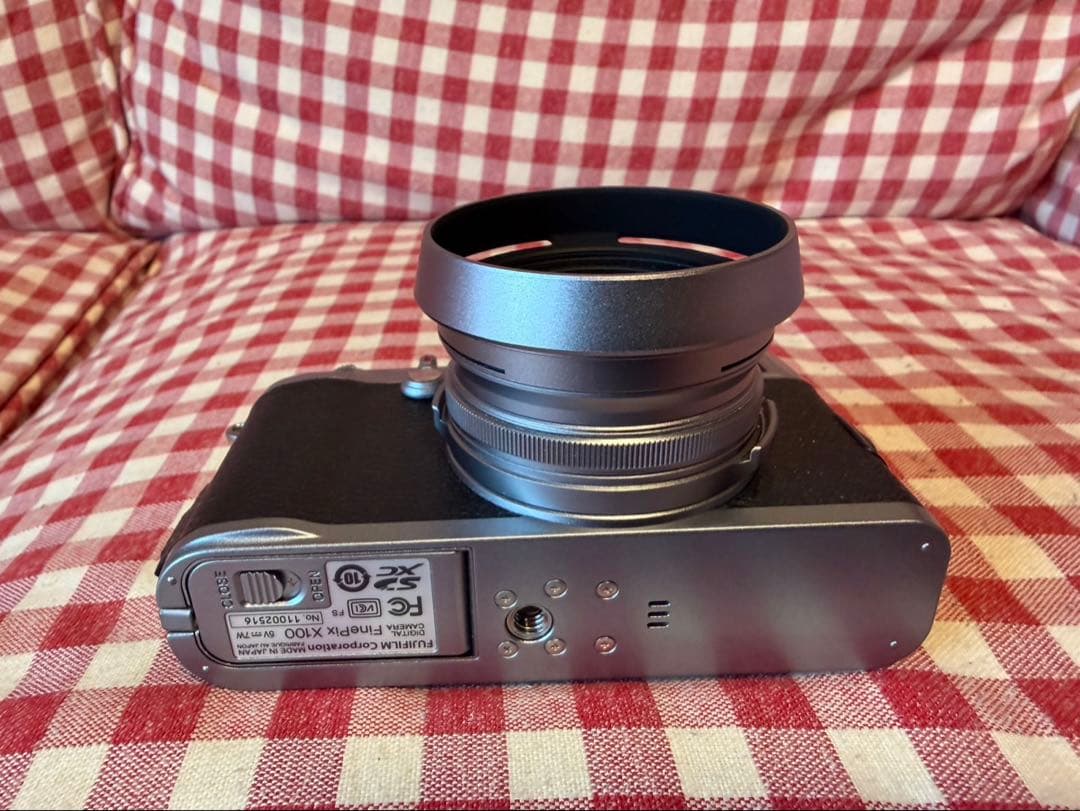 最終価格【美品】Fujifilm X100 デジタルカメラ