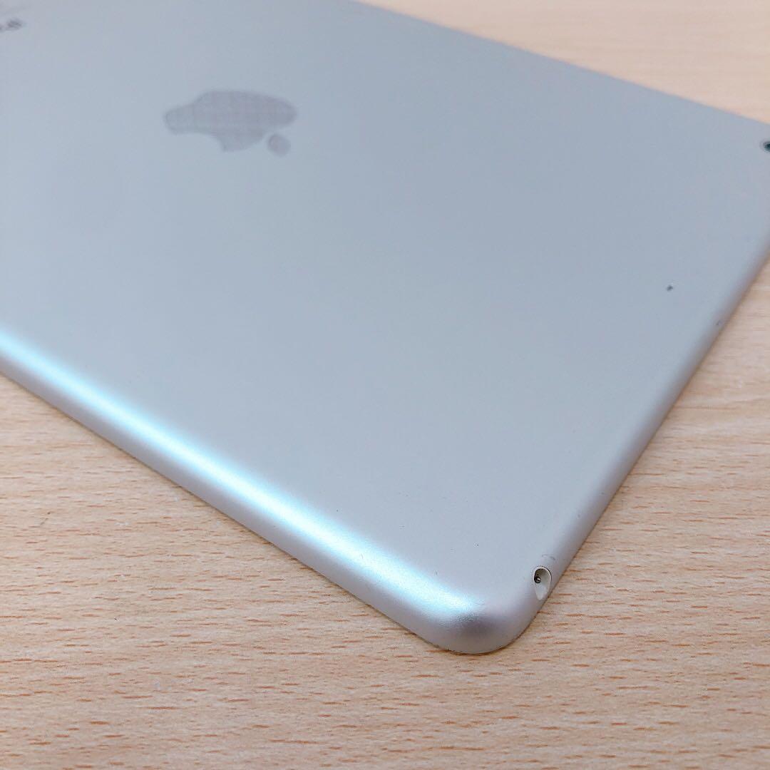 【美品】iPad Air 64GB Wi-Fiモデル　1012