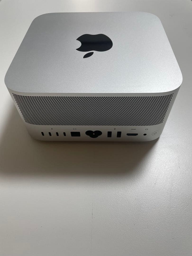 Apple　Mac Studio　M1 Max　メモリ32GB　容量512GB