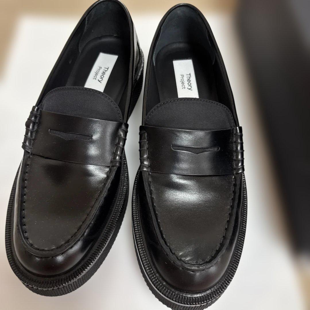 値下げ！　theory牛革ローファー　美品　箱、巾着あり