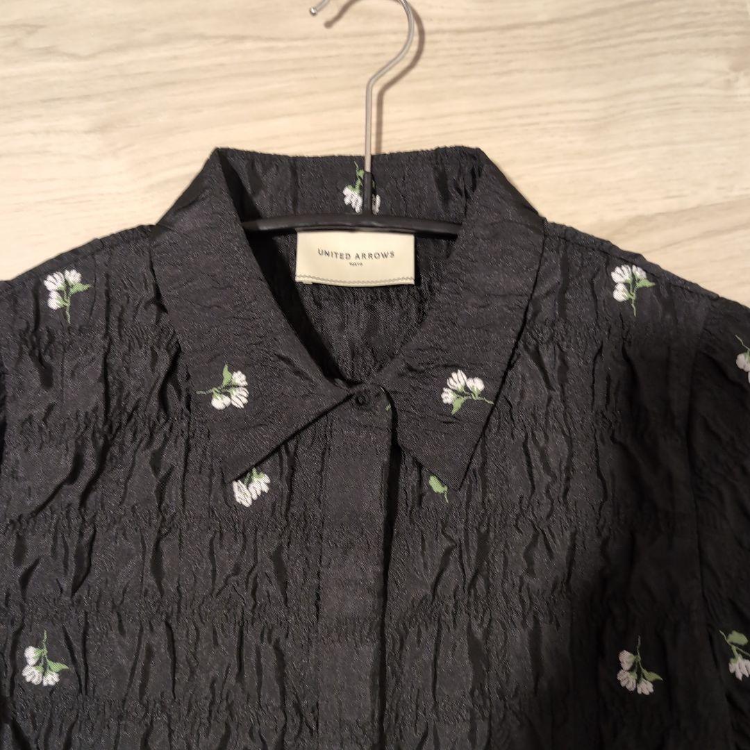 【期間限定値下】united arrows スクエアフラワージャガード ブラウス