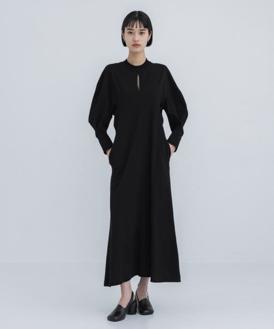 STUDIOUS ステュディオスラウンドシェイプパンプス　黒