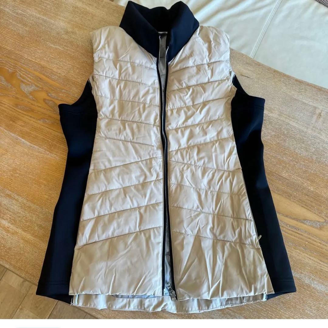 テーラーメイド　レディースLサイズ　中綿ジャケット　ベージュダウンベスト　セット