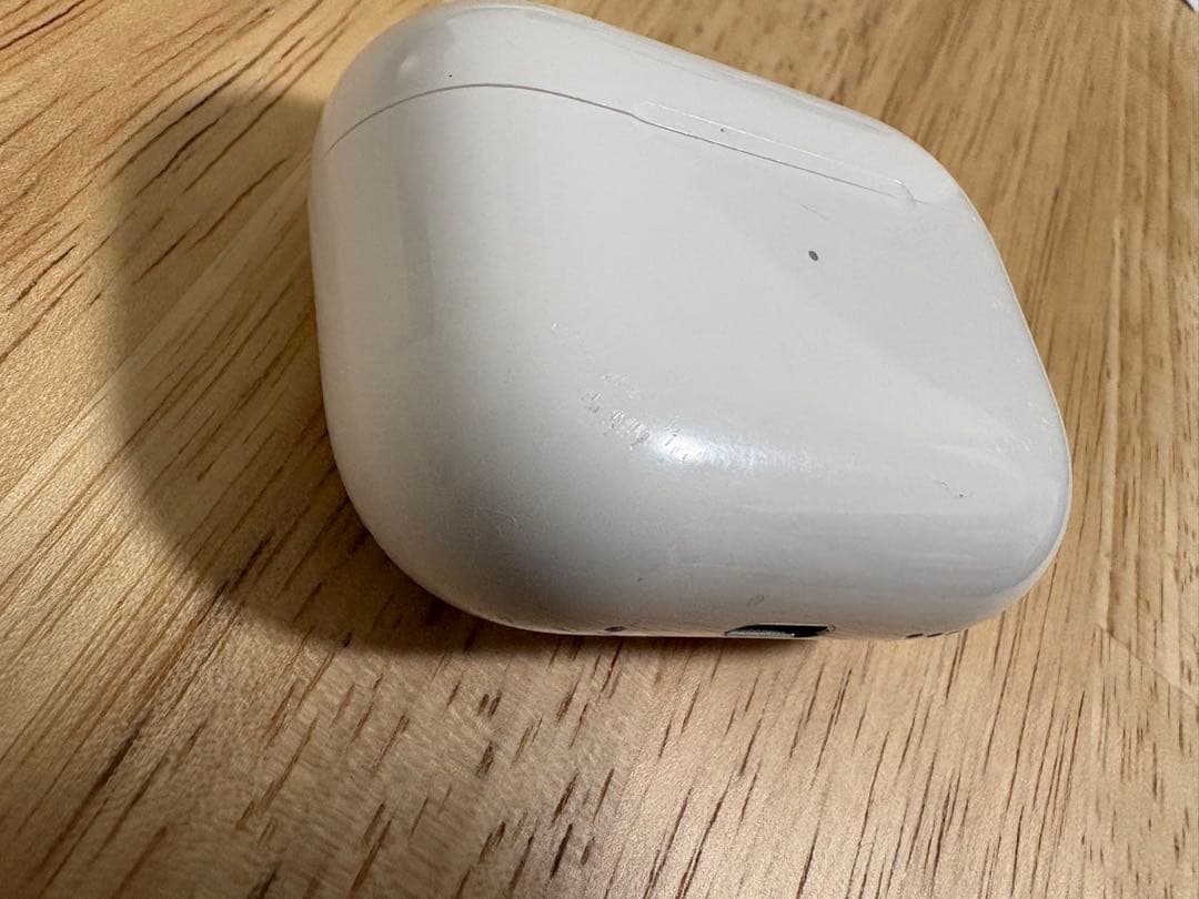 Apple AirPodsPro2 充電ケース及び右耳のみ