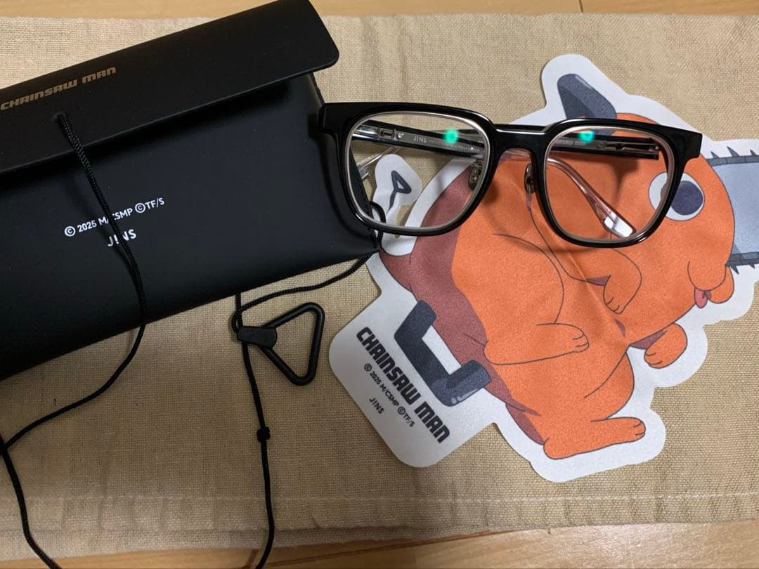 チェンソーマン　JINS コラボメガネ　マキマ