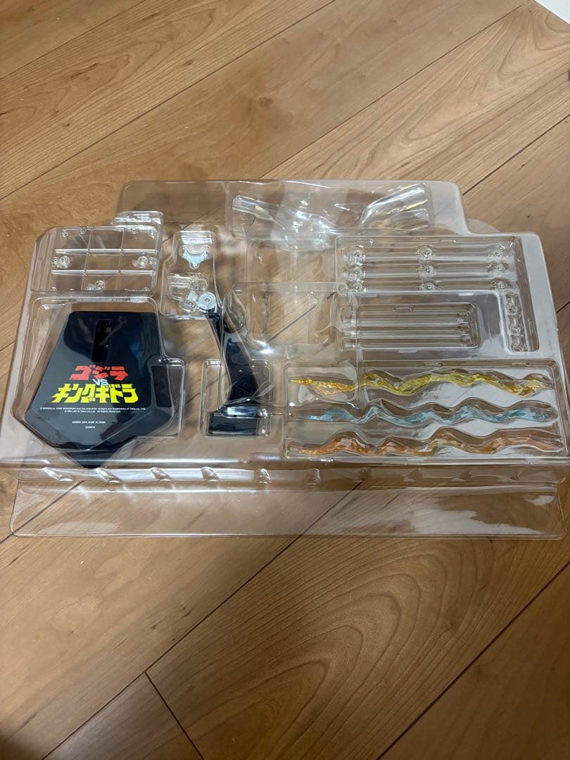 S.H.MonsterArtsキングギドラSpecial Color