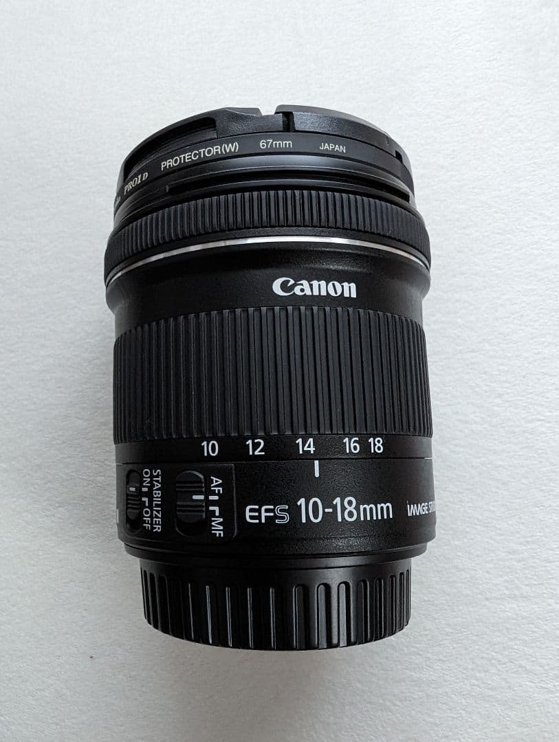 Canon EF-S 10-18mm F/4.5-5.6 IS STM ズーム…