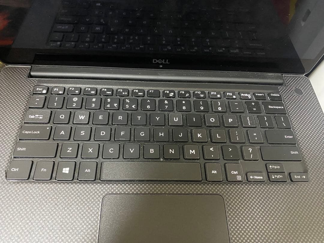 Dell XPS 15-9570 - core i9 メモリ32GB