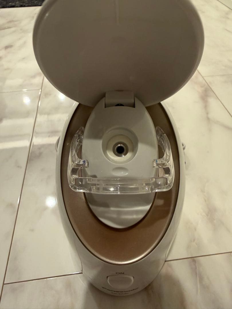 パナソニック　ナノケアコンパクト