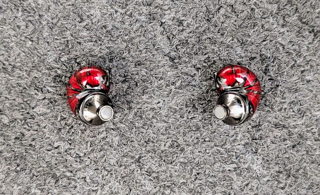 ARTPICAL Lucifer リケーブル可能イヤフォン