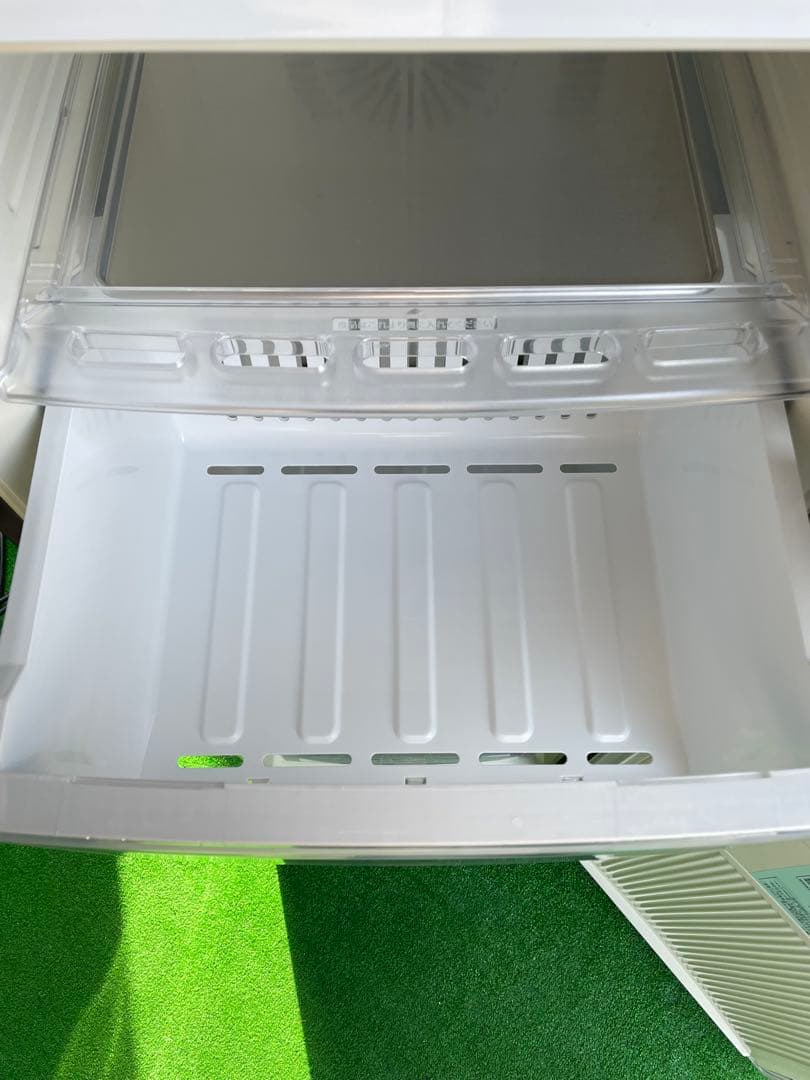 592分解洗浄済み✨ 三菱 おしゃれ木目調 144L 冷凍庫 プレミアムウッド