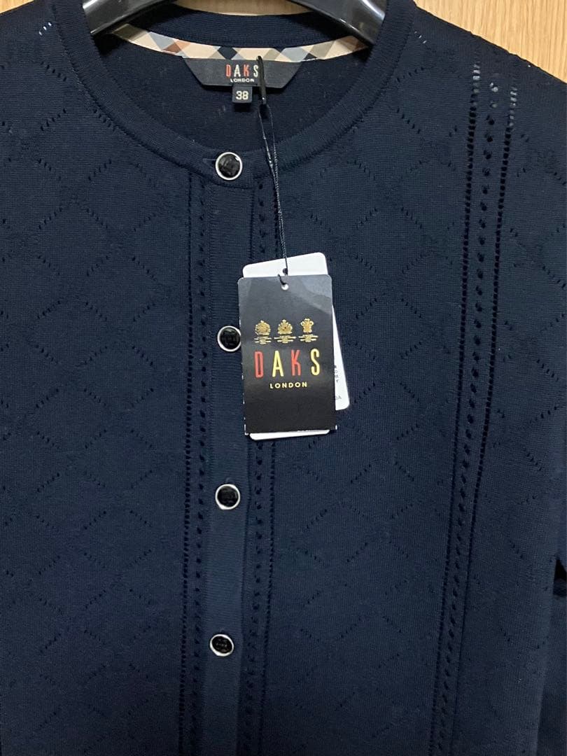 新品　ダックス　カーディガン　ニット　モノグラム柄　透かし編み　ロゴ